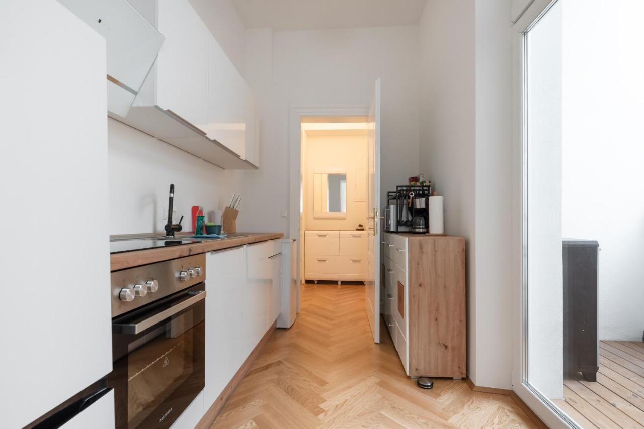 Appartement Zwischen Schoenbrunn Und Zentrum, Neues In Gruenruhelage Bei Schoenbrunn Wenen